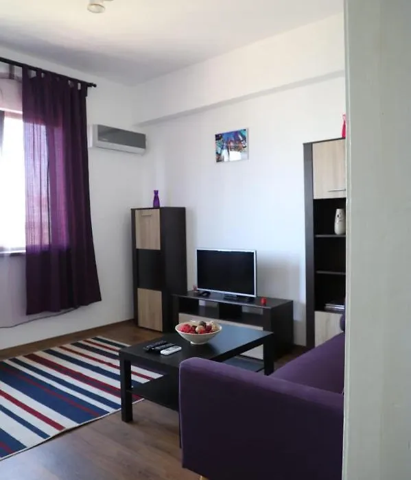 Ultracentral Cozy Apartment Near Old Town-1